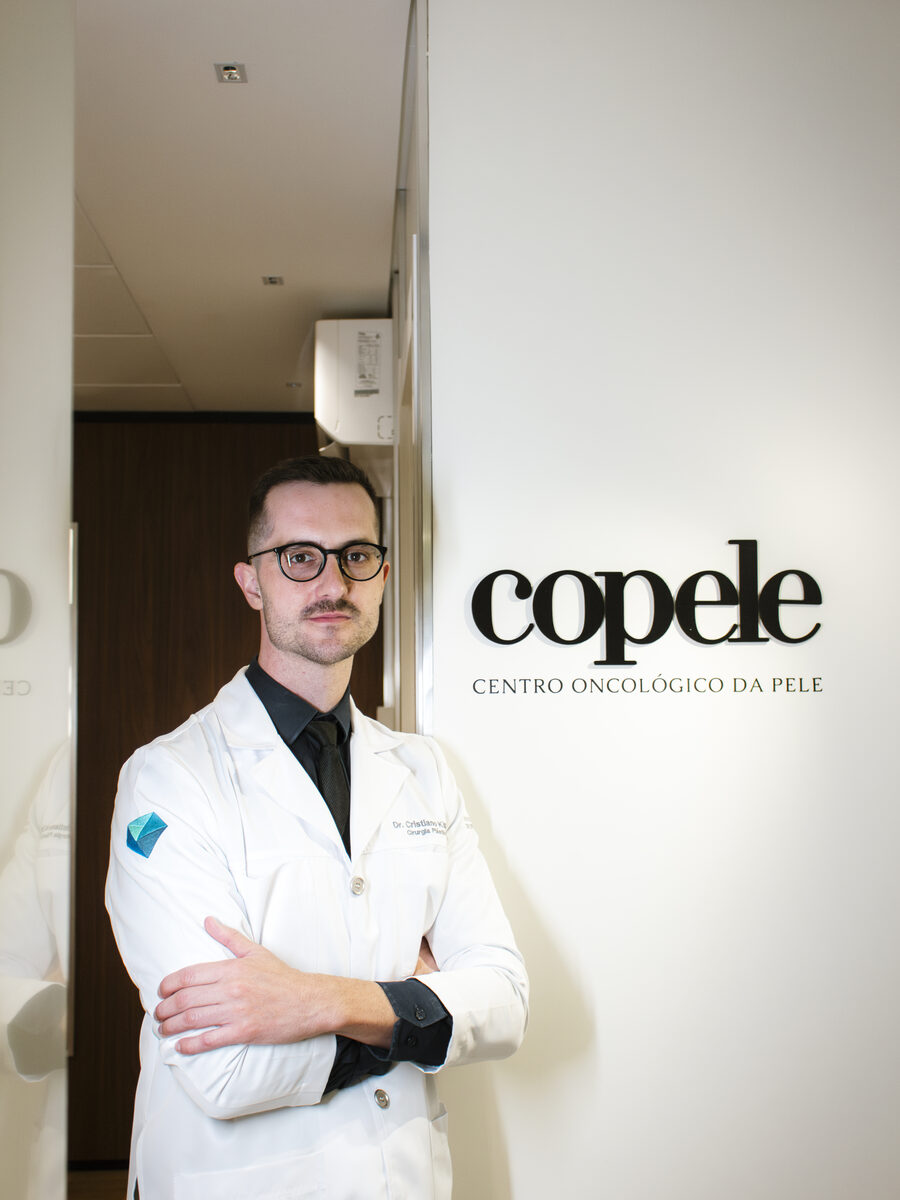 Retrato de Dr. Cristiano Kipper, Cirurgião Plástico na COPELE